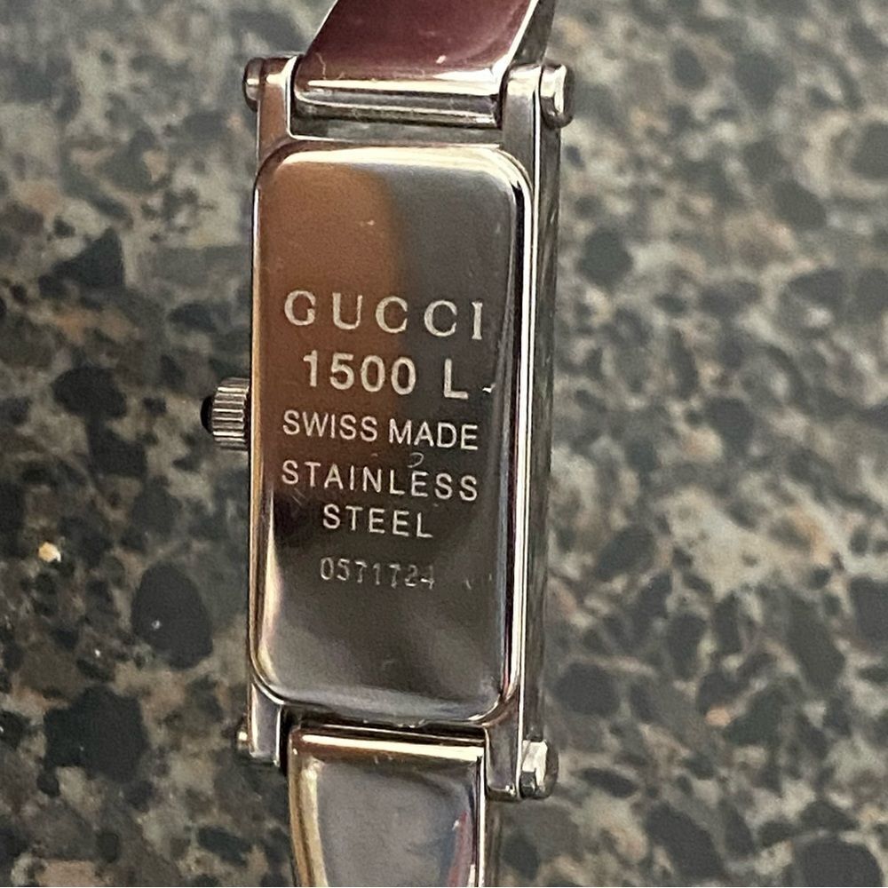 GUCCI Silver Black Dial 1500L Women’s Watch - Picture 5 of 16